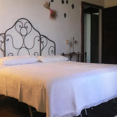 Mansion In Near Zocco Magione