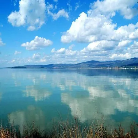 Mansion In Near Zocco マジョーネ